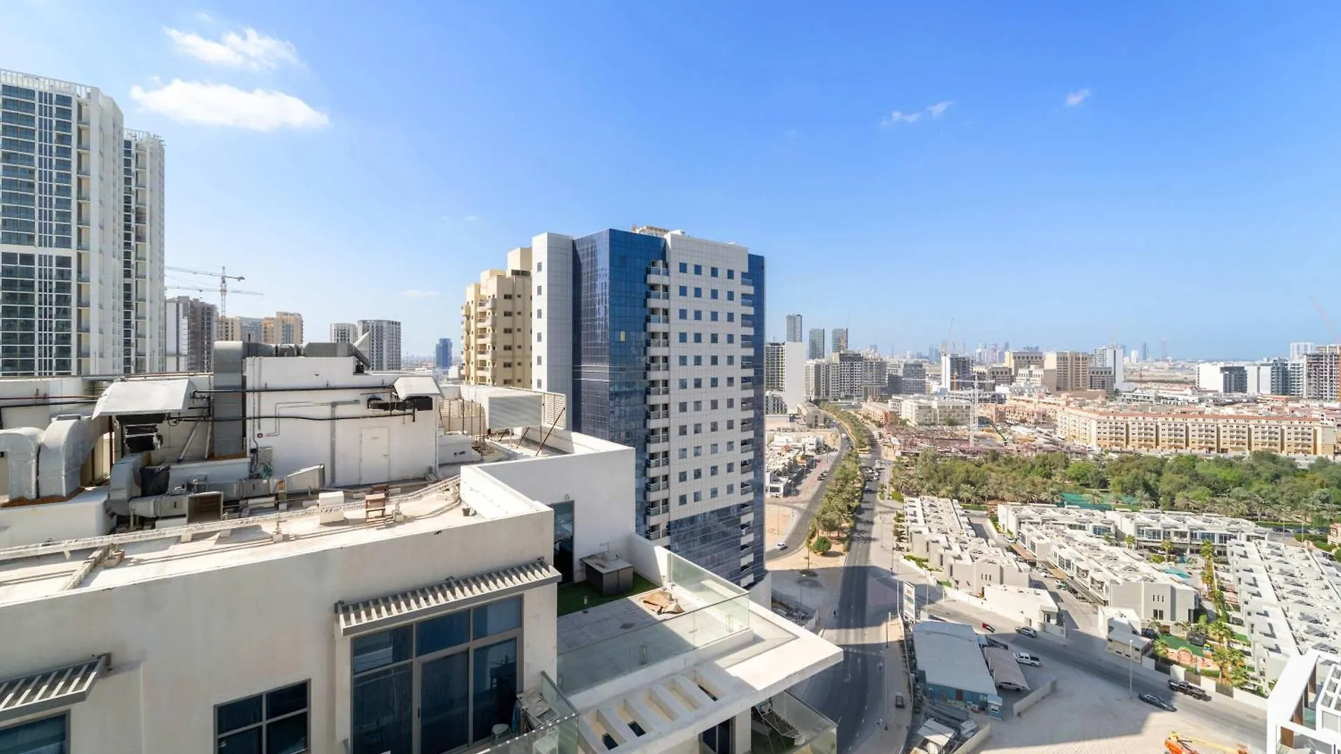 Silkhaus Stylish 1Bdr In Empire Residence -Jvc Dubai