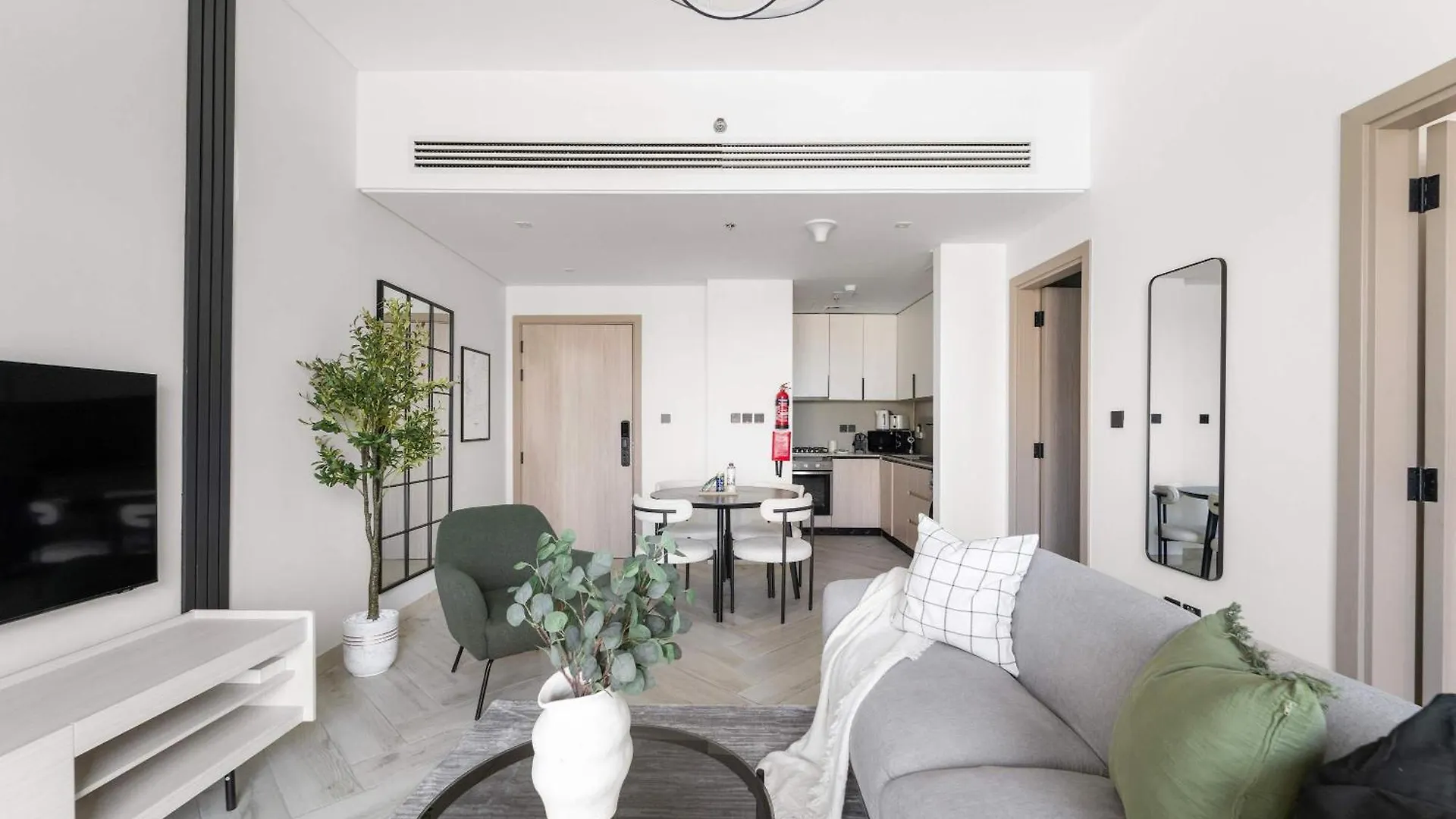Silkhaus Stylish 1Bdr In Empire Residence -Jvc Dubai Apartment